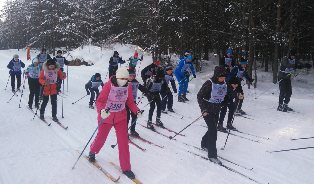 Участники "Жигаловской лыжни"
