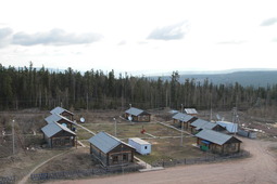 Рабочий поселок на площадке УПГ-102 Ковыктинского месторождения.