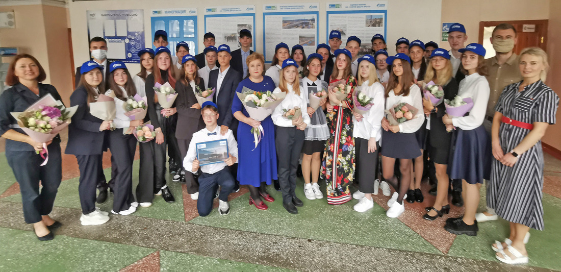 Во время встречи с учениками «Газпром-класса»