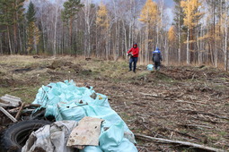 Уборка территории Прибайкальского национального парка