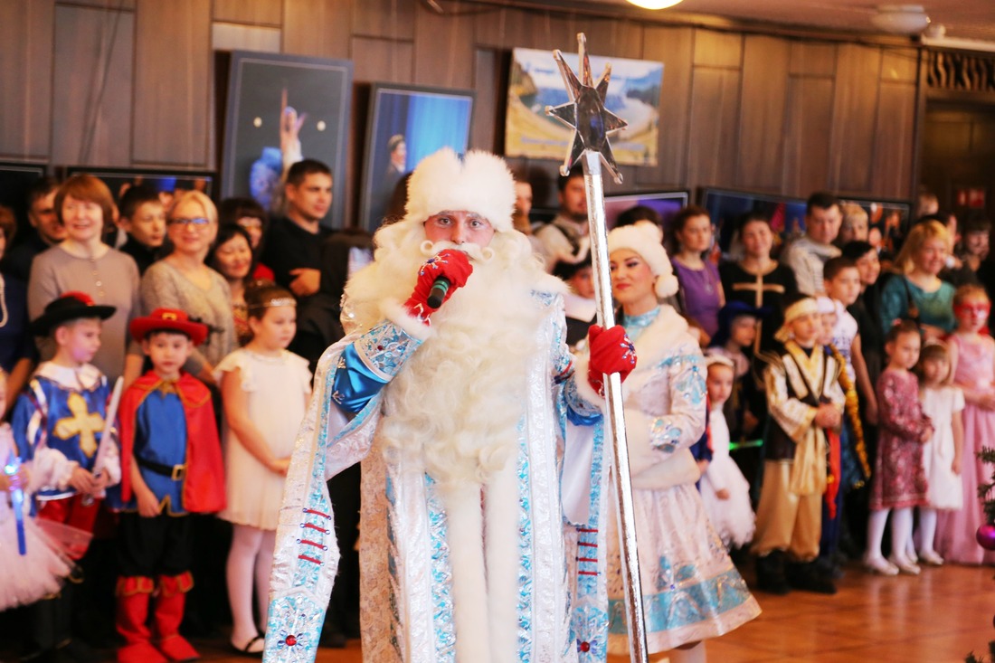 Во время праздничного мероприятия в Иркутском музыкальном театре